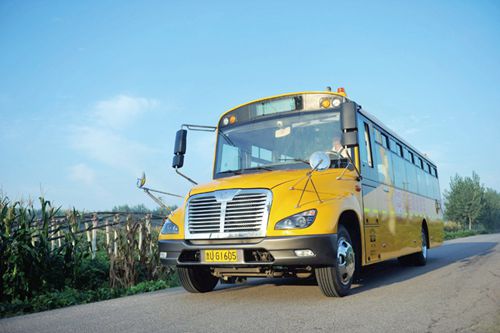 山東青島西海岸新區(qū)交運(yùn)黃島溫馨校車公司又新增校車線路32條/ 山東青島西海岸新區(qū)交運(yùn)黃島溫馨校車公司又新增校車線路32條