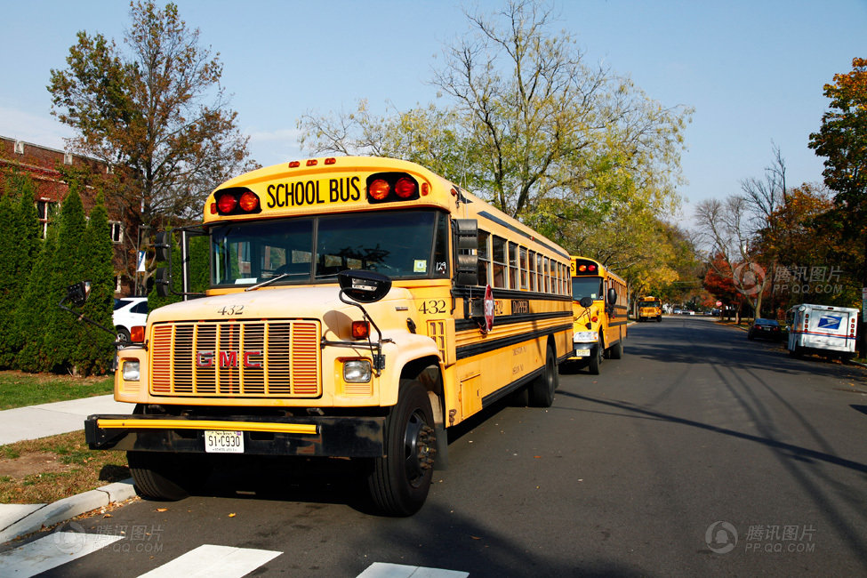 體驗美國鋼鐵校車/ 體驗美國鋼鐵校車