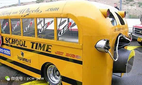 暴強(qiáng)！世界各地“超?！钡男＼?，最后一輛弱爆了