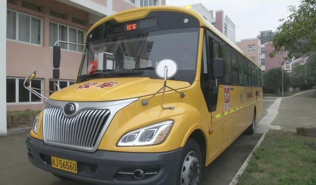三門家長！定制校車來了，快來看有經(jīng)過你家小區(qū)嗎？還可預(yù)約報名！