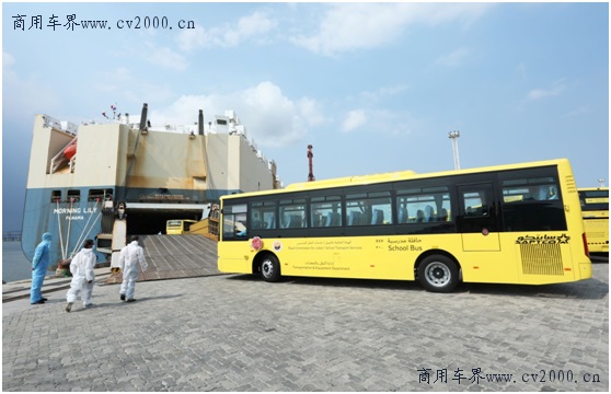 再次發(fā)運沙特449輛智慧安全校車