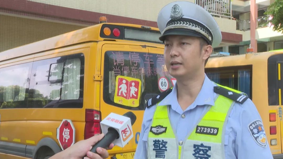 云安:強(qiáng)化校車安全“大檢查” 擰緊校車出行“安全閥” 圖片