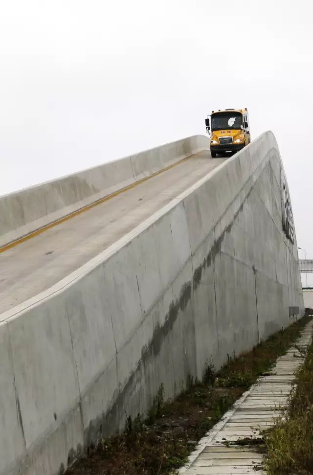 宇通校車直播，直擊校車安全