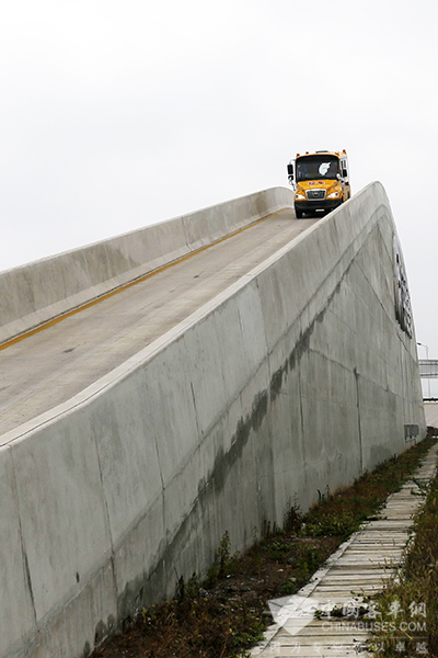 從宇通校車直播看到的行業(yè)現(xiàn)狀和未來(lái)