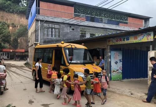 安全無小事，五菱校車免費(fèi)上門維修送溫暖