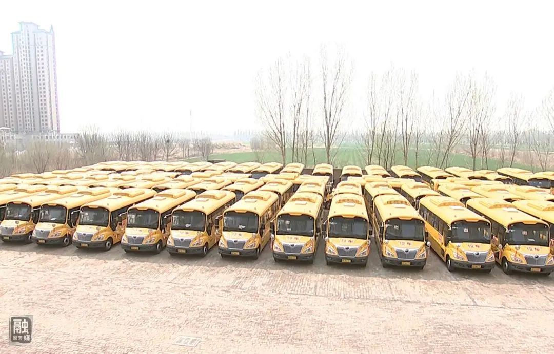 【復(fù)課開(kāi)學(xué)準(zhǔn)備】固安宇通校車(chē)運(yùn)營(yíng)服務(wù)有限公司: 我們整裝待發(fā) 隨時(shí)為學(xué)校復(fù)課準(zhǔn)備著 【復(fù)課開(kāi)學(xué)準(zhǔn)備】固安宇通校車(chē)運(yùn)營(yíng)服務(wù)有限公司: 我們整裝待發(fā) 隨時(shí)為學(xué)校復(fù)課準(zhǔn)備著