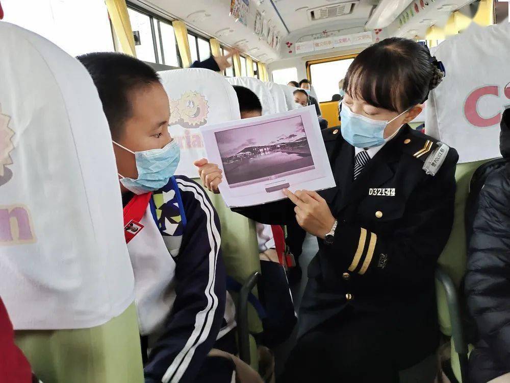 青島:【西海岸溫馨校車】校車小課堂---電視改變我們的生活 青島:【西海岸溫馨校車】校車小課堂---電視改變我們的生活