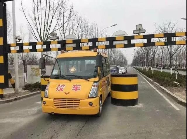 如何挑選一臺(tái)安全正規(guī)的校車呢？