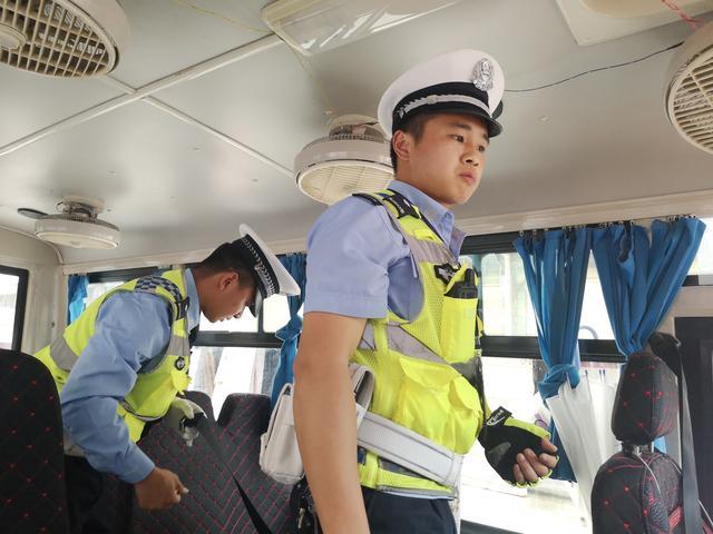 思南縣部門聯(lián)動開展校車運營專項整治行動