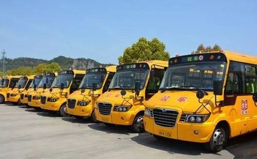 校車運營難，未來發(fā)展離不開政府的大力扶持